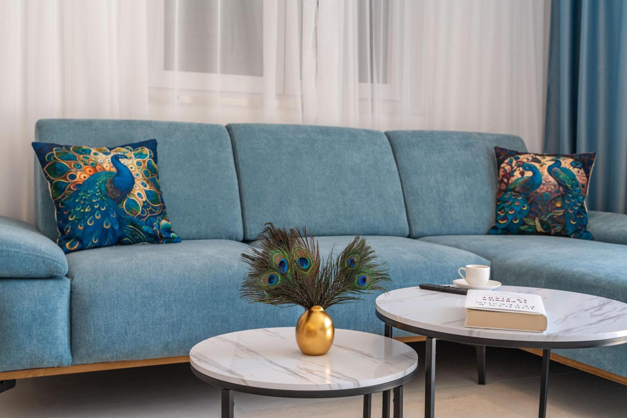 Huoneisto Spacious 2-bedroom Raat
